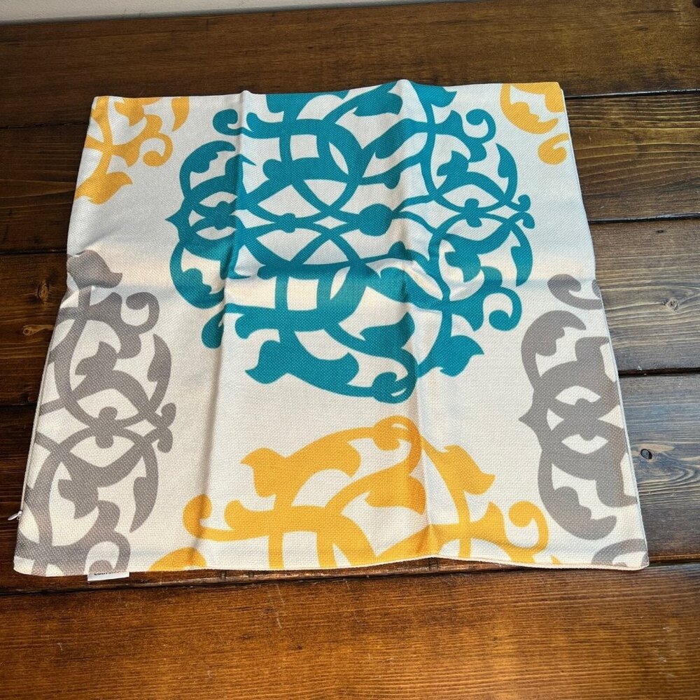 CaliTime Pillow Cases NWOT Throw Canvas Set of 2 yellow teal gray 17x17